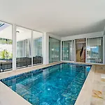 Villa Castle Islamlar *