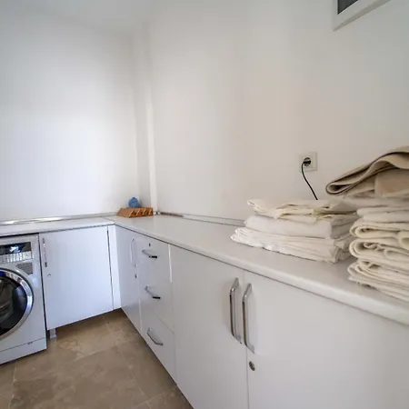 Villa Castle Islamlar